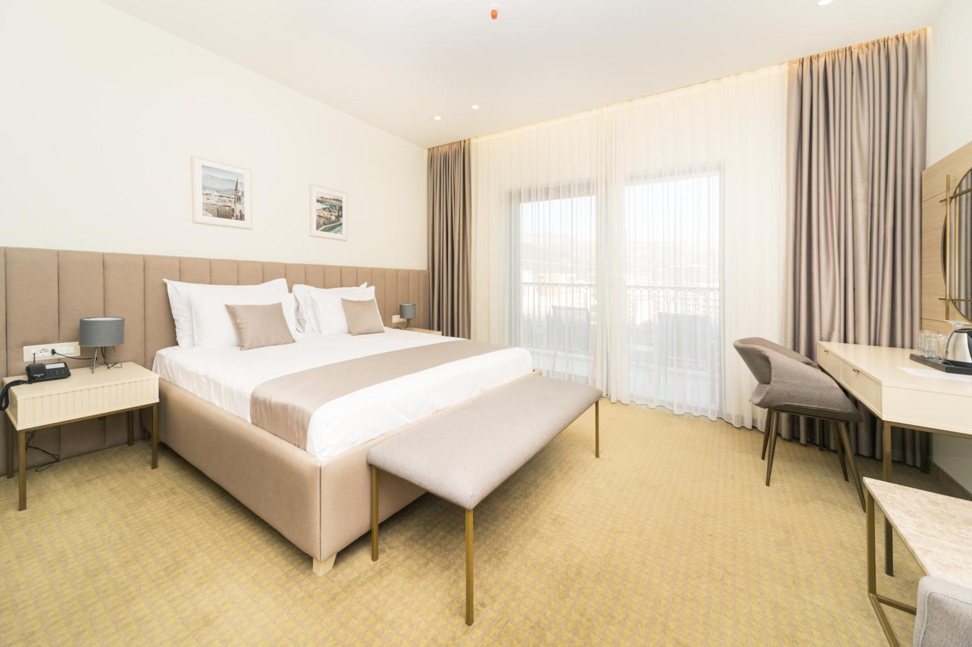 Hotel Pima บุดวา ภายนอก รูปภาพ